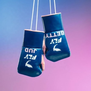 Guantes de Boxeo Profesionales con Cordones - Guantes de Entrenamiento y Sparring de Cuero Premium - Azul y Rosa para Muay Thai y Kickboxing - Product Image 1