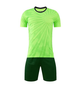 Tenue d'entraînement de football 2025 – Maillot respirant imprimé à manches courtes en tissu confortable pour les séances d'entraînement quotidiennes – Fournitures de vêtements de football - Product Image 2