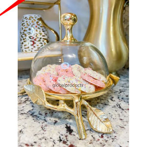 Ourwarm — support à gâteau en métal avec dôme en verre, décor de mariage de luxe, design de feuilles dorées, centre de table - Product Image 2