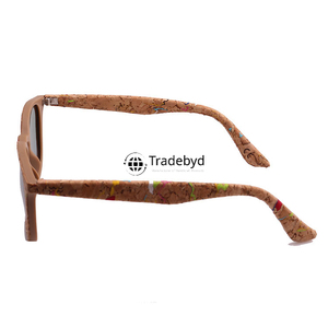 Gafas de madera Tradebyd, gafas de sol hechas a mano de primera calidad, regalo de devolución perfecto para eventos - Product Image 5