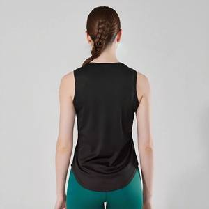 Débardeur court en coton tricoté pour femme, personnalisé OEM, imprimé, décontracté, sans manches, design estival, haut à col - Product Image 4