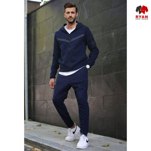 Survêtement sur mesure pour homme avec fermeture éclair, col à capuche et logo personnalisé, conception ODM - Product Image 3