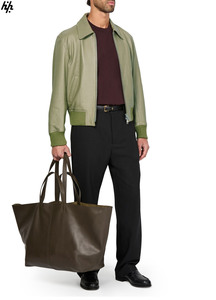 Chaqueta de Cuero Clásica OEM en Tono Verde, Cuero Suave de Primera Calidad, Puños Acanalados Suaves, Cierre de Cremallera Completo, Transpirable - Product Image 6