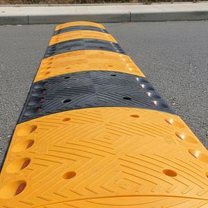 9.5m Outdoor <b>Plastic</b> Speed Hump Set with Rubber & Steel Base - Product Image 4