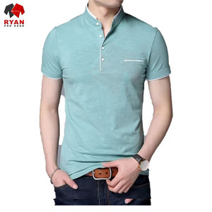 Polo pour homme fabriqué avec un tissu de haute qualité offrant confort, durabilité et entretien facile - Product Image 1