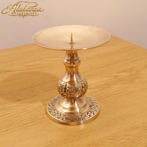 Juego de 3 Portavelas de Acero Inoxidable/Metal Dorado, Soporte Decorativo de Metal para Velas, para Decoración de Mesa en Hogar, Bodas y Hoteles - Product Image 3