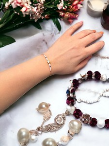 Pulsera Enrollable de Acero Inoxidable con Circonitas DAFNI BIG PAZAR - Exquisito Regalo Hecho a Mano para el Día de la Madre y del Padre - Product Image 3