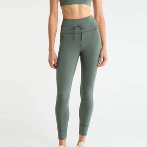 Concevez vos propres leggings unis personnalisés pour femmes, nouveau style 2026, leggings de sport pour femmes pour l'entraînement - Product Image 1
