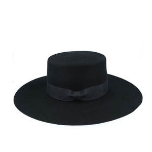 Chapeaux de velours OEM à 6 panneaux avec Logo personnalisé, Streetwear à la mode 100% Polyester, prix de gros - Product Image 1