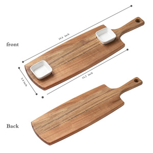 Planche à découper en bois d'acacia avec poignée Plateau de service long de qualité supérieure pour pain, fromage, cuisine, charcuterie, parfait pour la nourriture - Product Image 3