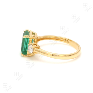 คุณภาพสูง18K แข็งทองแท้มรกตและเพชรแหวนหินสามเหลี่ยมแหวนแต่งงานมรกตตัดน้อยที่สุดการออกแบบเครื่องประดับ - Product Image 3