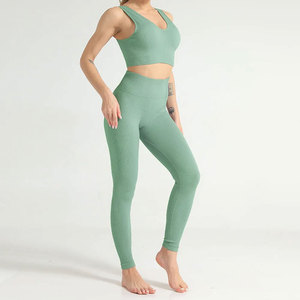 Conjunto Deportivo para Mujer, Pantalones Altos y Top, Logotipo Personalizado, Transpirable, Sin Costuras, Conjunto de Yoga, Spandex/Nailon, Ecológico - Product Image 6