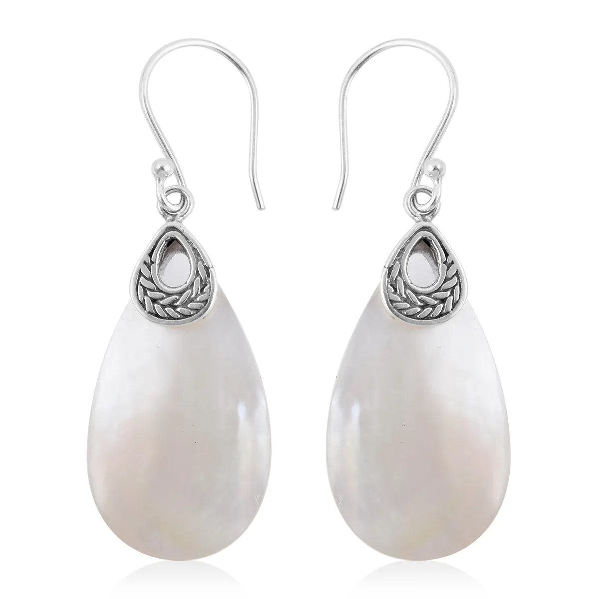 New model Natural Mother Of Pearl Earrings in Sterling Silver best in price by Direct Indian jewelry Manufacturer