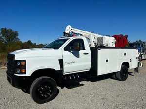 COMPRE AHORA Camioneta de Servicio Mecánico Silverado 5500HD USADA, LIMPIA, AÑO 2020, Motor Duramax 350HP, Transmisión Automática de 6 Velocidades, LISTA PARA ENVIAR a Todo el Mundo - Product Image 3