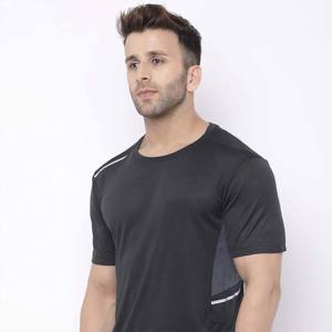 Camiseta atlética ligera para hombre, de secado rápido y cómoda para fitness y ropa informal con cuello redondo - Product Image 4