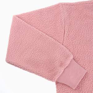 Sweat à capuche zippé doublé Sherpa pour femme-Veste polaire élégante et chaude-Parfait pour un usage quotidien et des aventures en plein air - Product Image 4