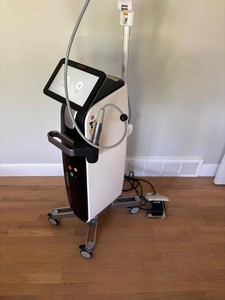 Lutronic LaseMD Ultra, Láser de Tulio de 1927 nm - Product Image 2