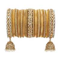 Ensembles de bracelets Chudiyan pour femmes les plus vendus, nouveau design, en acrylique et perles, avec Jhumkas pendantes. Petites modifications possibles.
