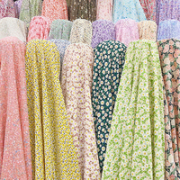 Tissu en mousseline de soie de haute qualité en gros Échantillon gratuit Tissu en mousseline de soie imprimé personnalisé