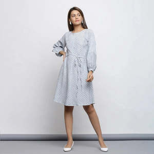 Ropa de mujer personalizada de manga larga cuello barco blanco algodón Fit y Flare Midi vestido elegante de moda hasta la rodilla mejor vestido - Product Image 2