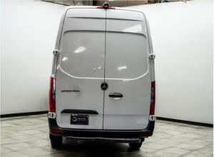 Furgoneta de Carga Mercedes-Benz Sprinter 2500 Usada 2022 Techo Alto 170" I4 Gasolina RWD Volante a la Izquierda y Derecha - Product Image 5