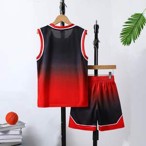 Ensemble de maillots de basket-ball réversibles pour hommes adultes Nom et numéro personnalisés respirants avec des couleurs personnalisées - Product Image 3