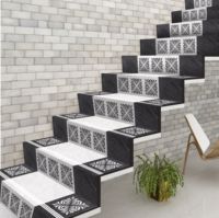 Lobby d'hôtel de luxe 1200*300*170 Carreaux de porcelaine complète Carreaux d'escalier en céramique de conception moderne à haute brillance avec fonction antidérapante
