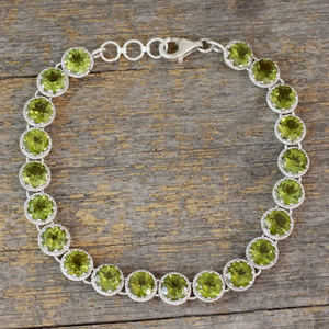 Venta al por mayor Peridot Tennis Style Bracelet Sterling Silver Gemstone Elegant Tennis Bracelet Joyería hecha a mano Regalo para mujeres - Product Image 3