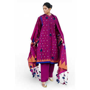 ชุดสูทแจ็คการ์ด 3 ชิ้นสำหรับผู้หญิง พร้อมผ้าคลุมไหล่ MJ-62002 - Product Image 2