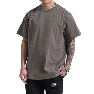 Camiseta informal de algodón 100% para hombre con estampado personalizado con logotipo 150 Gsm Diseño de manga corta unisex MOQ 2 piezas - Product Image 2