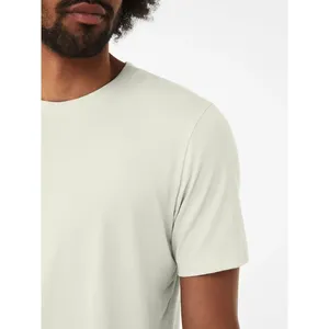 Camiseta Promocional Personalizada Unisex BE3001 para Merchandising - Product Image 3