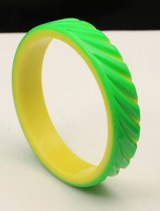 Brazalete de resina de gran calidad, brazaletes de joyería de moda para regalo, uso de fiesta para mujeres, brazalete de estilo clásico a bajo precio en la India - Product Image 4