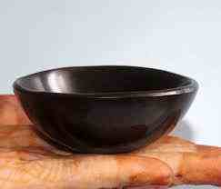 Cuenco de Cuerno de Búfalo Real Pulido a Mano de Lujo, Borde Metálico, Ecológico, Personalizado, Apto para Microondas, Tamaño Mediano, Artesanía en Forma de Media Luna - Product Image 3