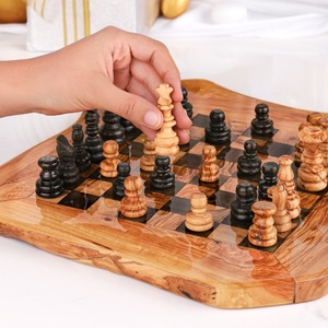 Jeu d'échecs en bois d'olivier fait à la main brillant-complet avec jeu d'échecs en bois artisanal ArtisRaw CG010 - Product Image 2