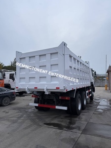Camion benne Howo Sinotruck 2023 6x4 Euro 6 351-450 ch, capacité 41-50t, pour transport minier et de chantier - Product Image 2