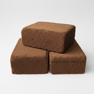 Cocopeat à haute teneur en EC pour l'agriculture, qualité semi-premium, qualité d'exportation - Product Image 1