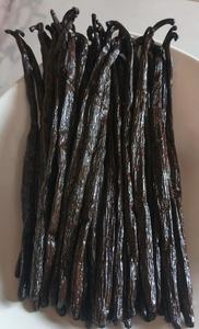 Vainas de Vainilla Planifolia de Madagascar Enteras, Cosecha de Vainilla, 3 Vainas en Tubo de Vidrio, Venta al por Mayor, Premium, 100% Natural, Secas, 24 Unidades - Product Image 4