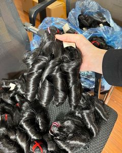 Meilleure vente Premium doux brillant prix d'usine cheveux bouclés donneur unique qualité supérieure perruque frontale dentelle avant perruques extensions de cheveux - Product Image 1