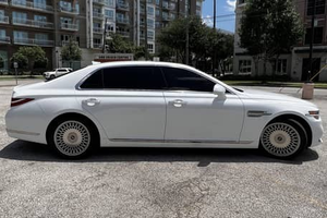 GENESIS G90 2021, Caja de Cambios Automática, Cámara Trasera, Motor Inteligente, Asientos de Cuero Negro, Autonomía de 501-600 km, Batería de 90-110 kWh - Product Image 4