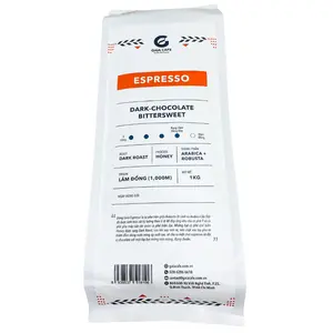 Café torréfié Robusta exportation grains de café torréfiés de bonne qualité en 24 mois durée de conservation Service OEM