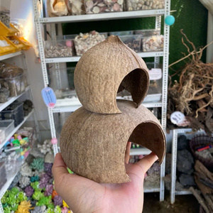 Nichoir semi-circulaire en coquille de noix de coco naturelle pour oiseaux, abri écologique pour animaux de compagnie, cage, perchoir, habitat - Product Image 3