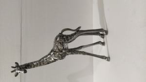 Escultura de animal de metal decorativa, estatua de jirafa grande, estante superior - Product Image 3