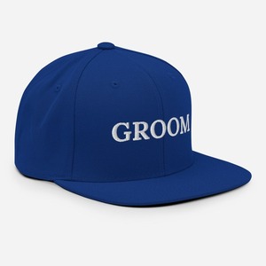 6 - panels Groom Snapback Hats Classic Fit, Flat Brim, Perfect Style Great Gift Chapeaux brodés Impression numérique par Injae Vina - Product Image 1