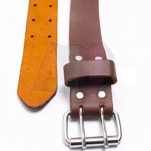 Cinturón de Cuero Premium para Hombre Diseñado con Cuero Suave y Flexible Hebilla Duradera Estilo Adecuado para Uso Diario - Product Image 3