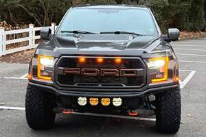 VOITURES D'OCCASION À VENDRE 2018 F150 Rapttor - Product Image 5