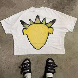 Camiseta de corte en caja sin costuras personalizada del fabricante para hombre, Camiseta de gran Tamaño 250 Gsm Heavyweight 100% algodón, Camiseta corta cuadrada de 2 paneles para hombre - Product Image 2