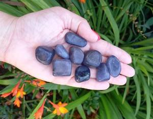 Vente en gros de belles pierres naturelles polies en lolite de haute qualité cristaux de pierres précieuses de guérison en vrac - Product Image 6