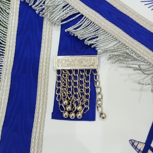 TABLIER MAÇONNIQUE MAÎTRE MAÇON AVEC COLLIER EN CHAÎNE MÉTALLIQUE ET BIJOU ARGENT BRODÉ À LA MAIN - Product Image 5