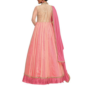 Salwar Kameez en soie pakistanaise entièrement brodée, sur mesure, prêt-à-porter, collection pour occasions spéciales - Product Image 2