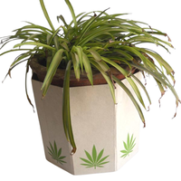 Jardinière pliable personnalisable en papier de chanvre recyclé fait main, couleur crème, design moderne pour utilisation en extérieur